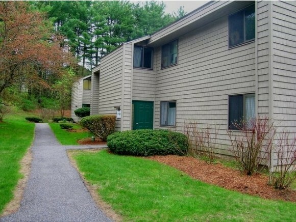 Property Photo: 19 Hawthorne Circle VT 05403