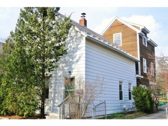 Property Photo:  222 Park Street  VT 05401 