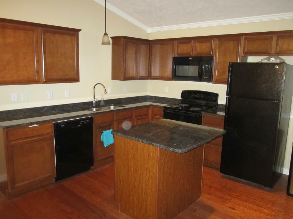 Property Photo:  28 Owens Drive 104  NH 03446 