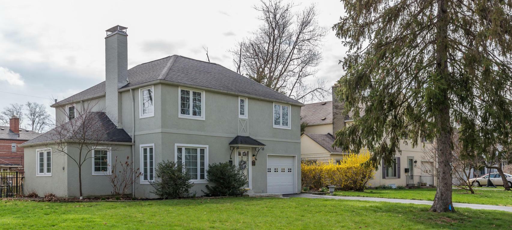 Property Photo: 2015 Inchcliff Road OH 43221