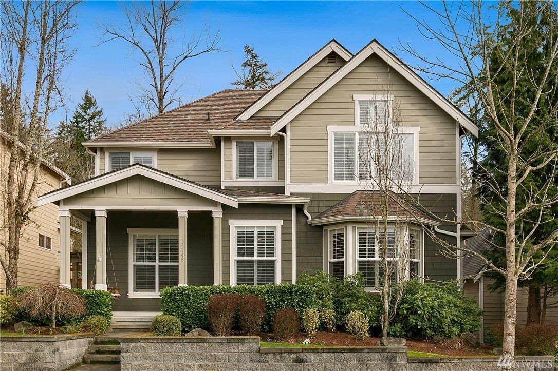 Property Photo:  17148 Parkside Wy SE  WA 98058 