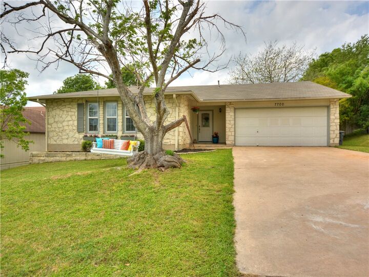7700 Banpass Lane  Austin TX 78736 photo