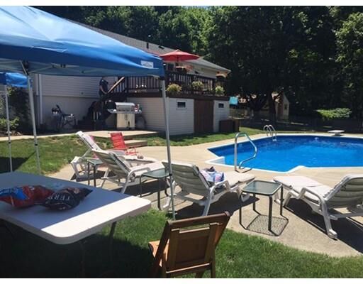 Property Photo:  14 Hawthorne St  MA 01536 