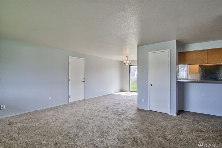 Property Photo: 1806 N 35th St WA 98273