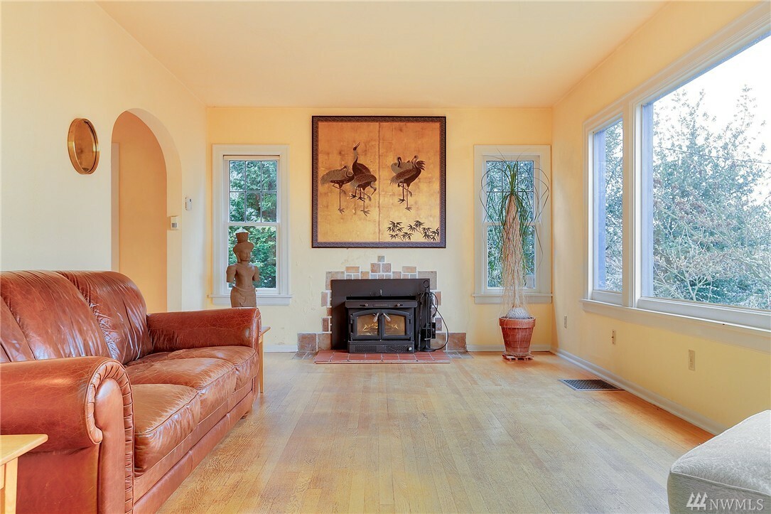 Property Photo: 4765 42nd Ave S WA 98118