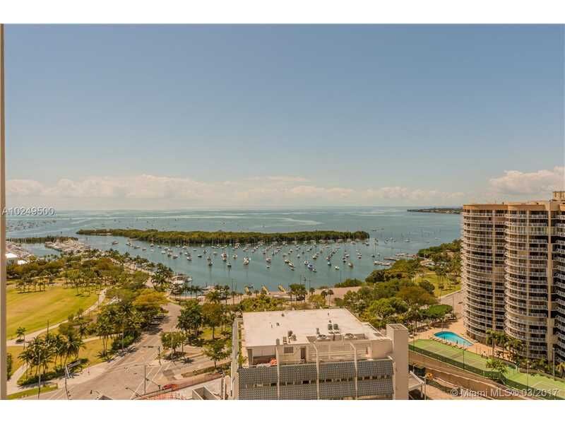 Property Photo: 3400 SW 27th Ave 1804 FL 33133