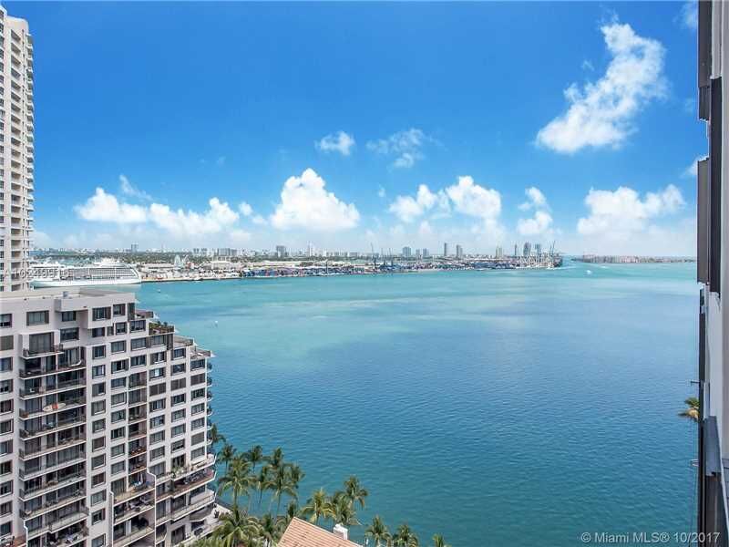 Property Photo:  520 Brickell Key Drive Aph02  FL 33131 