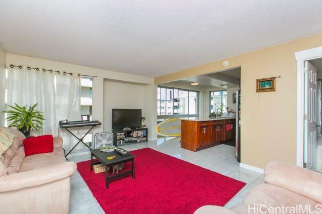 Property Photo:  431 Nahua Street 906  HI 96815 