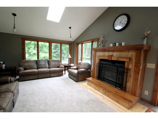 Property Photo: 635 3rd Street SW MN 55321