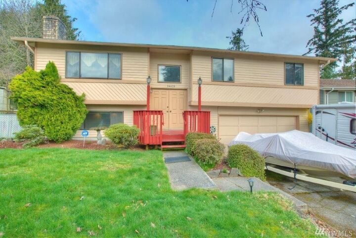 24429 130th Place SE  Kent WA 98030 photo