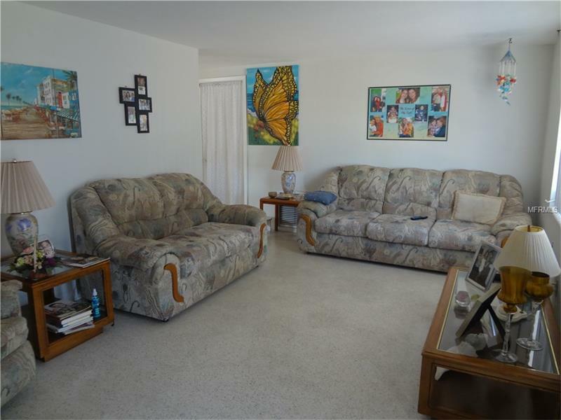 Property Photo:  1523 Derrick Street  FL 34690 