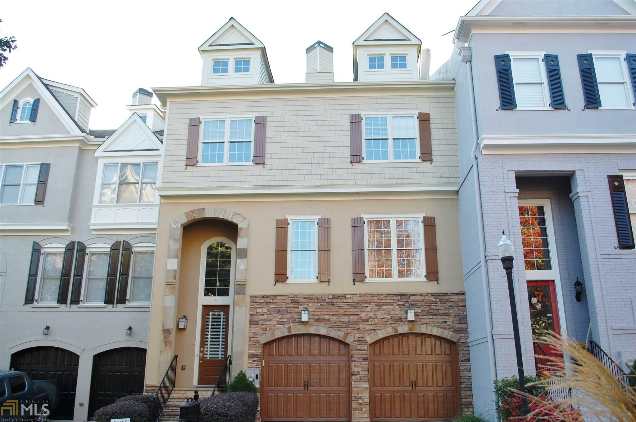 Property Photo: 1368 Village Park Dr GA 30319