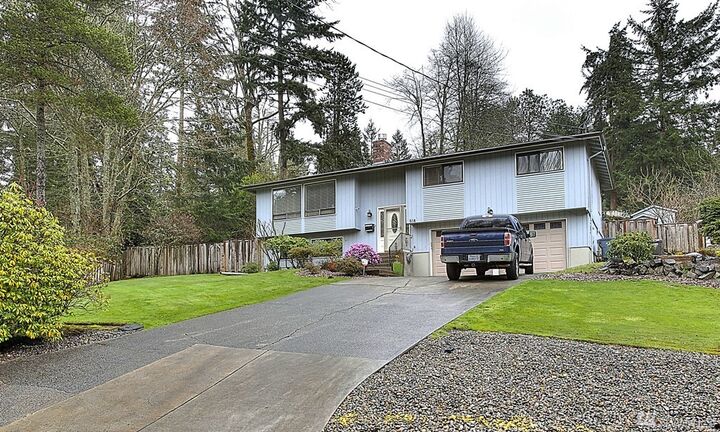 Property Photo: 518 Monterey Ln WA 98466