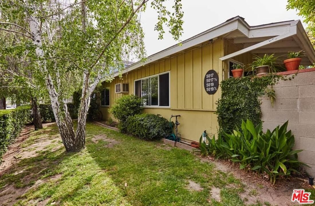 Property Photo: 5017 Cahuenga CA 91601