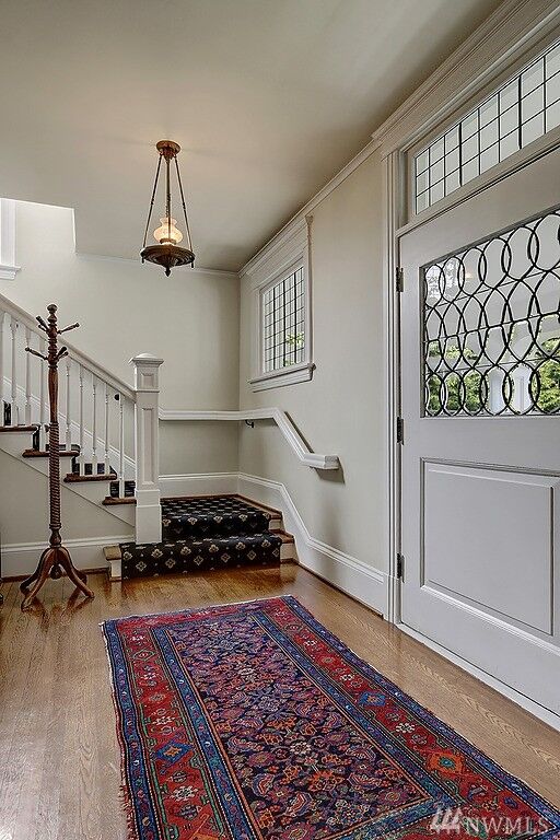 Property Photo: 749 17th Ave E WA 98112