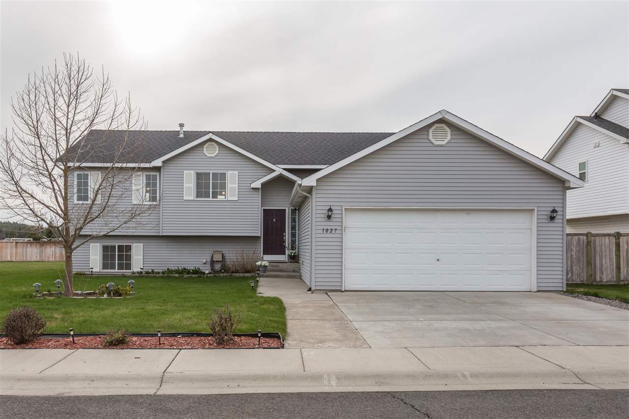 Property Photo: 1027 N Jessie St WA 99022