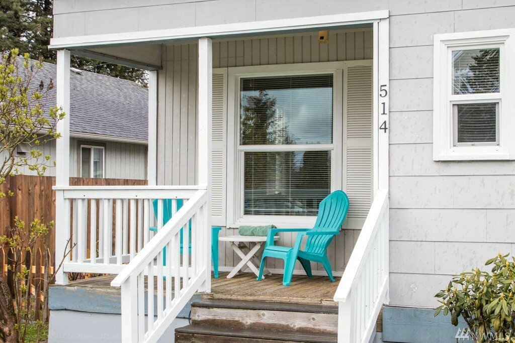 Property Photo:  514 D St  WA 98230 