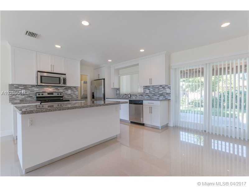 Property Photo:  10451 SW 46th Ter  FL 33165 