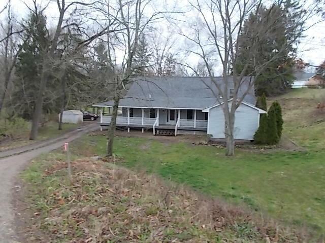 Property Photo: 1624 Home Road OH 43015