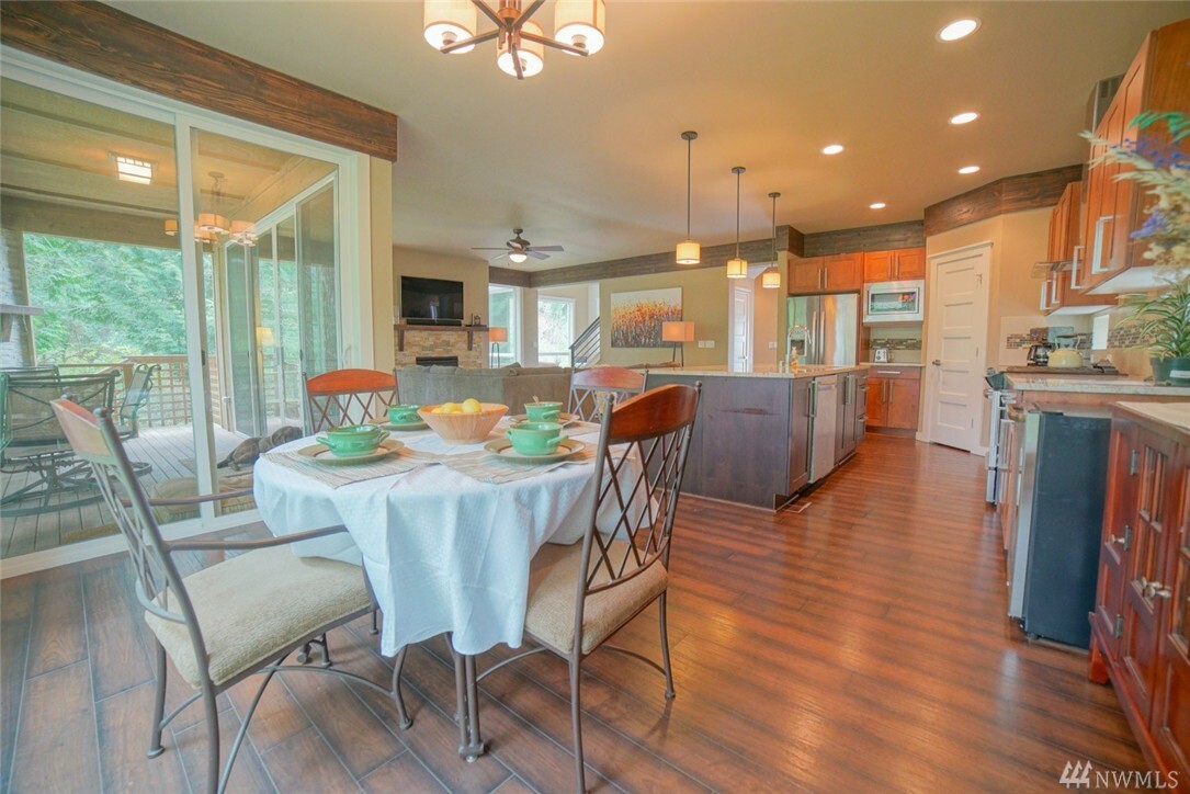 Property Photo: 35616 30th Ave S WA 98003