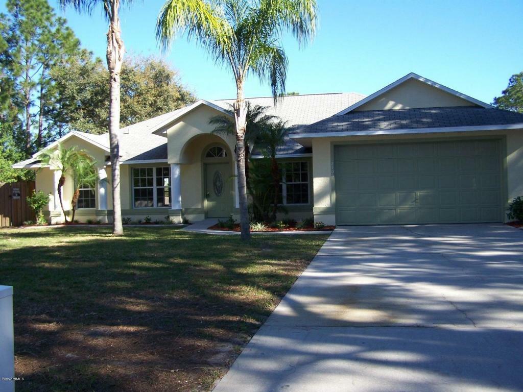 Property Photo:  2405 SE Anchor Road  FL 32909 