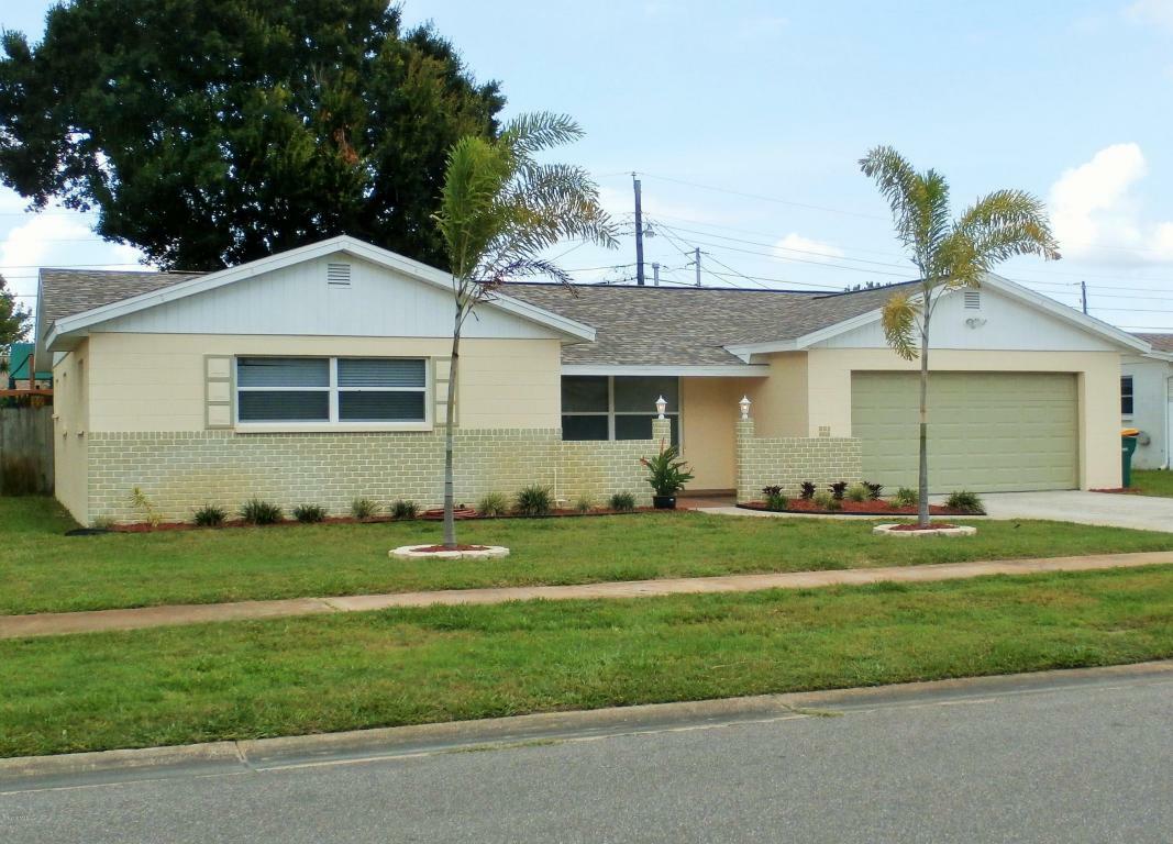 Property Photo:  165 Becora Avenue  FL 32953 