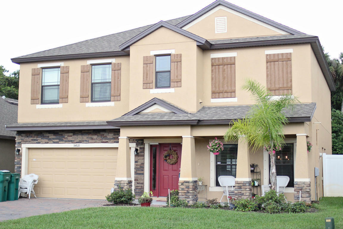 Property Photo:  5410 Extravagant Court  FL 32926 