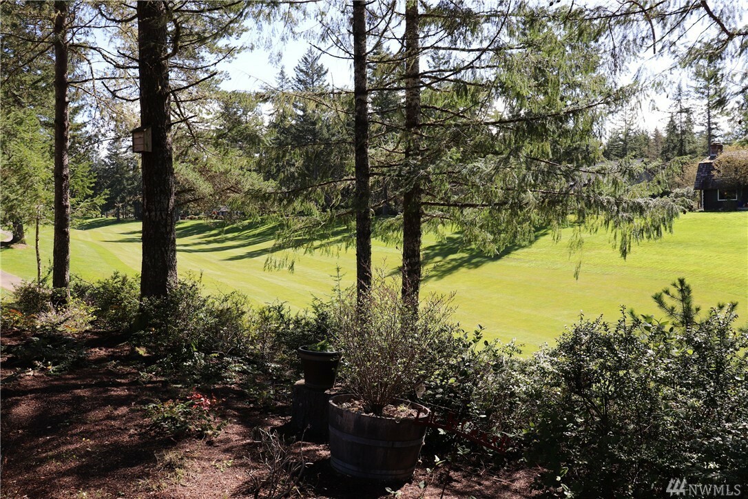 Property Photo: 271 E Michelle Dr WA 98592