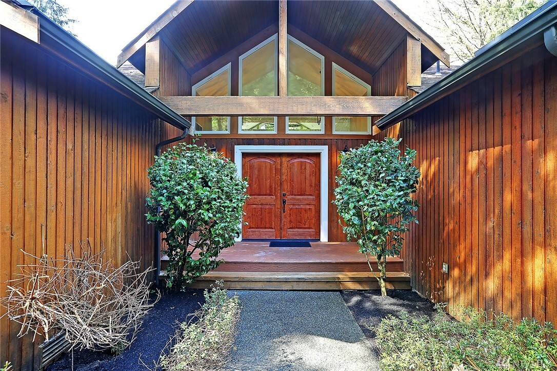 Property Photo: 44505 SE 159th St WA 98045