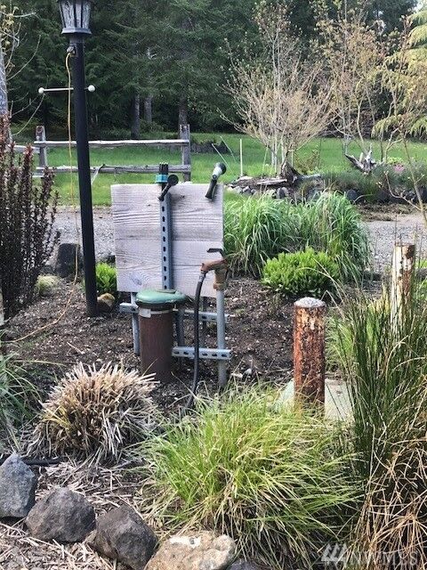 Property Photo:  140 E Harley Dr  WA 98546 