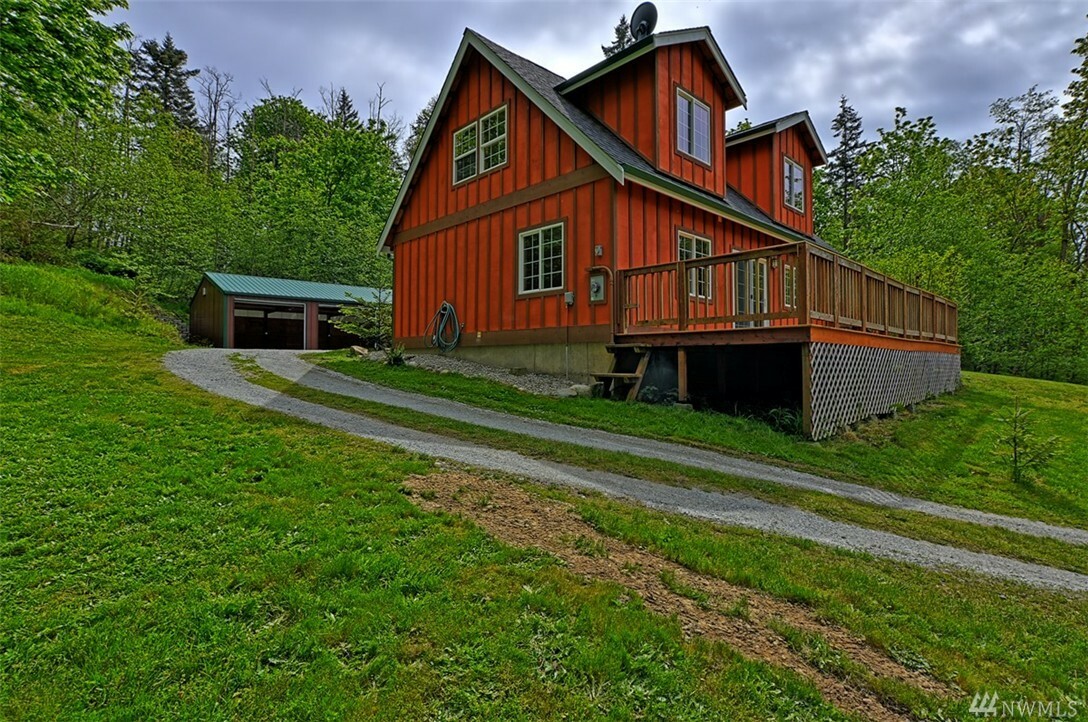 Property Photo:  4033 Lost Forest Lane  WA 98282 