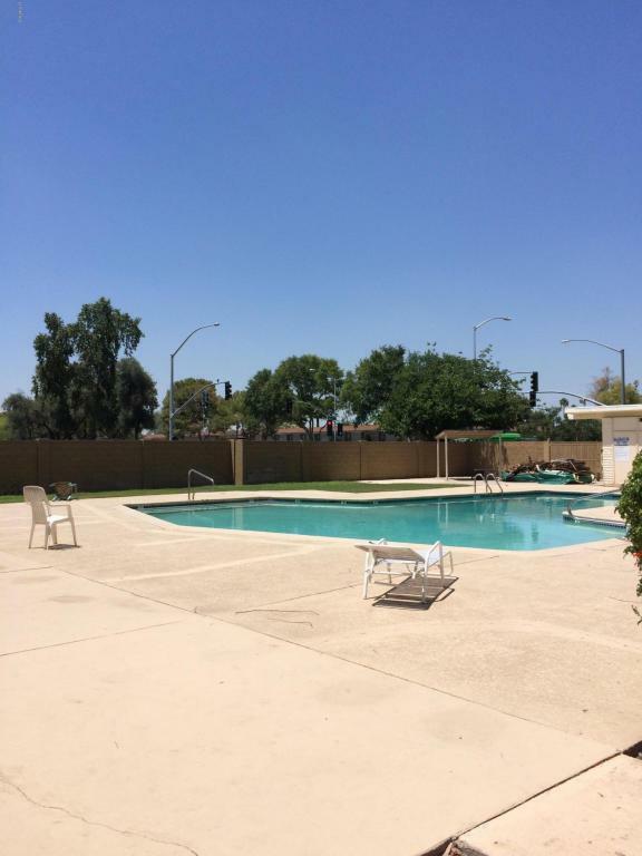 Property Photo: 4017 S Mill Avenue AZ 85282