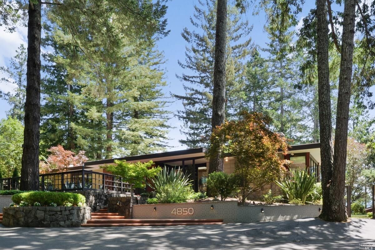 Property Photo:  4850 Montecito Avenue  CA 95404