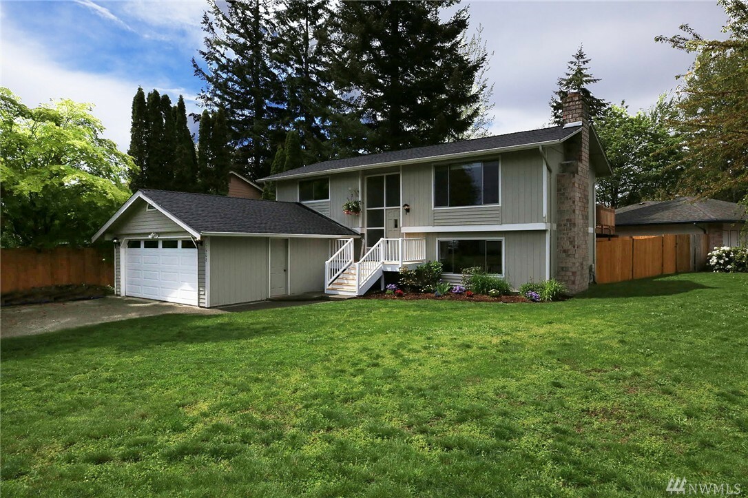 Property Photo: 17408 Valley Circle Dr WA 98012