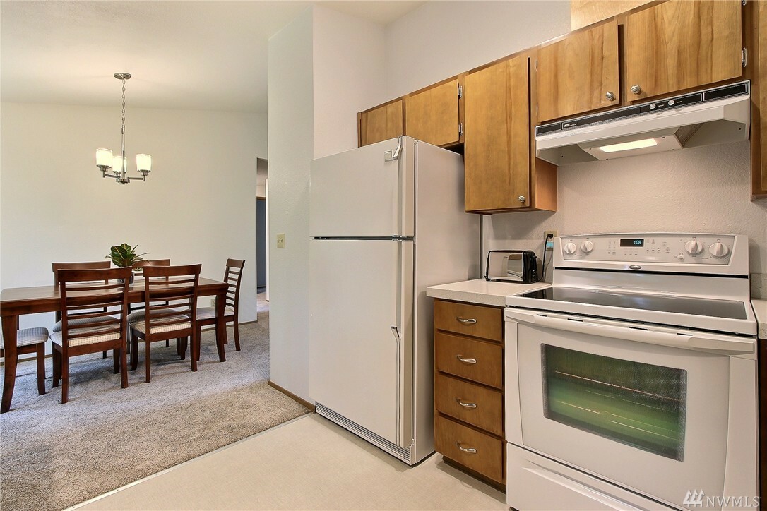 Property Photo: 30127 29th Ave S WA 98003