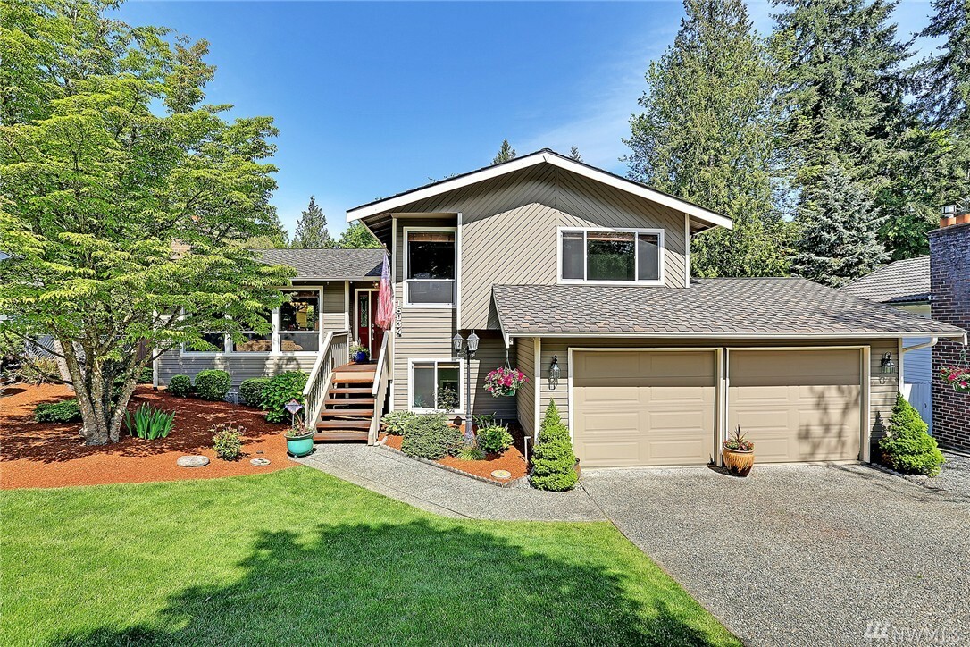 Property Photo:  15034 SE Fairwood Blvd  WA 98058 