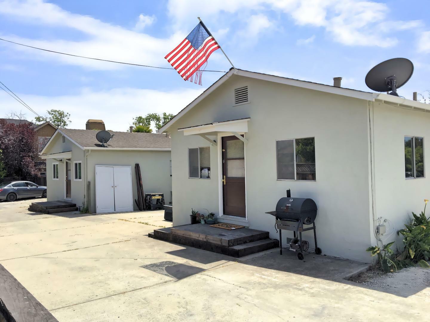 Property Photo:  2552 Mattison Lane  CA 95062 