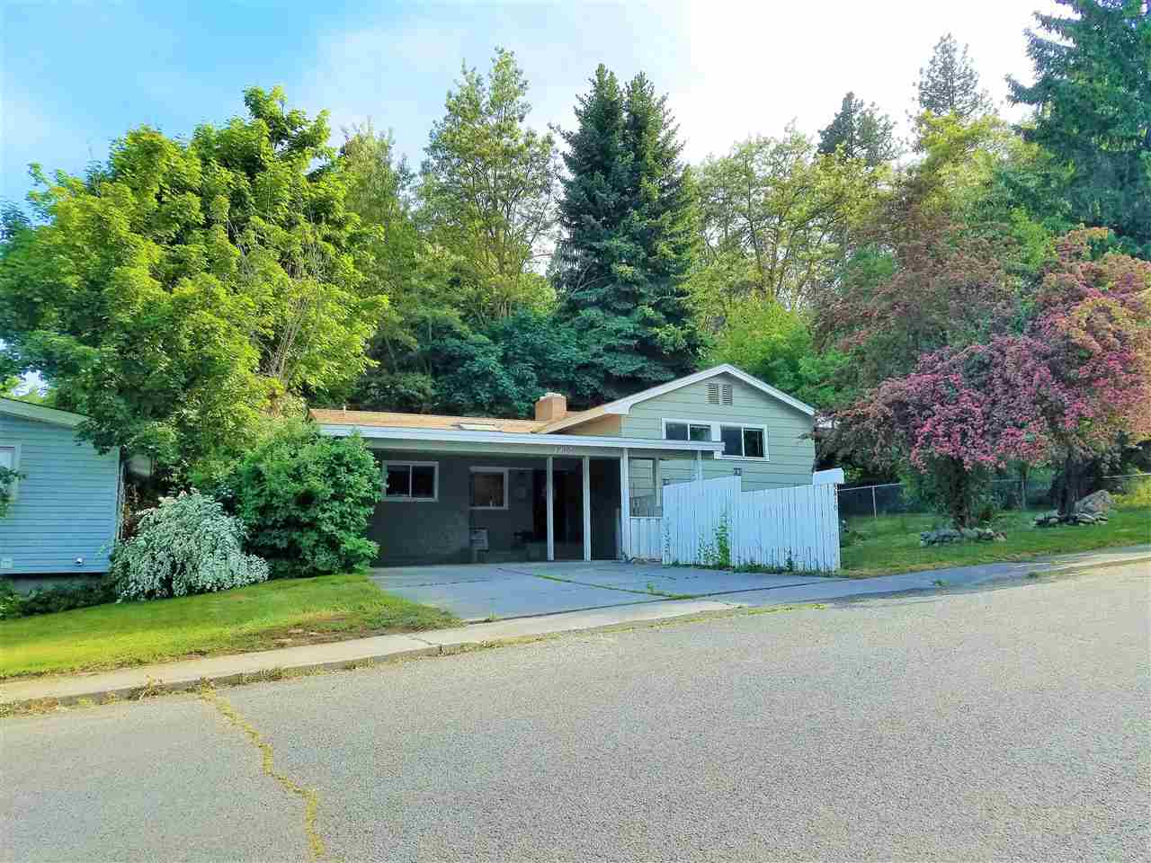 Property Photo: 3410 E 13th Ave WA 99202