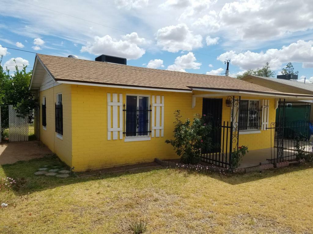 Property Photo:  2249 E Garfield Street  AZ 85006 