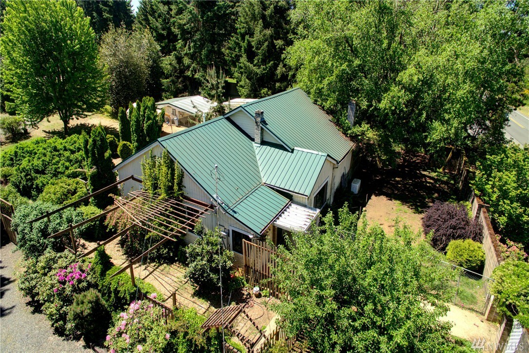 Property Photo:  20515 NE Union Hill Road  WA 98053 