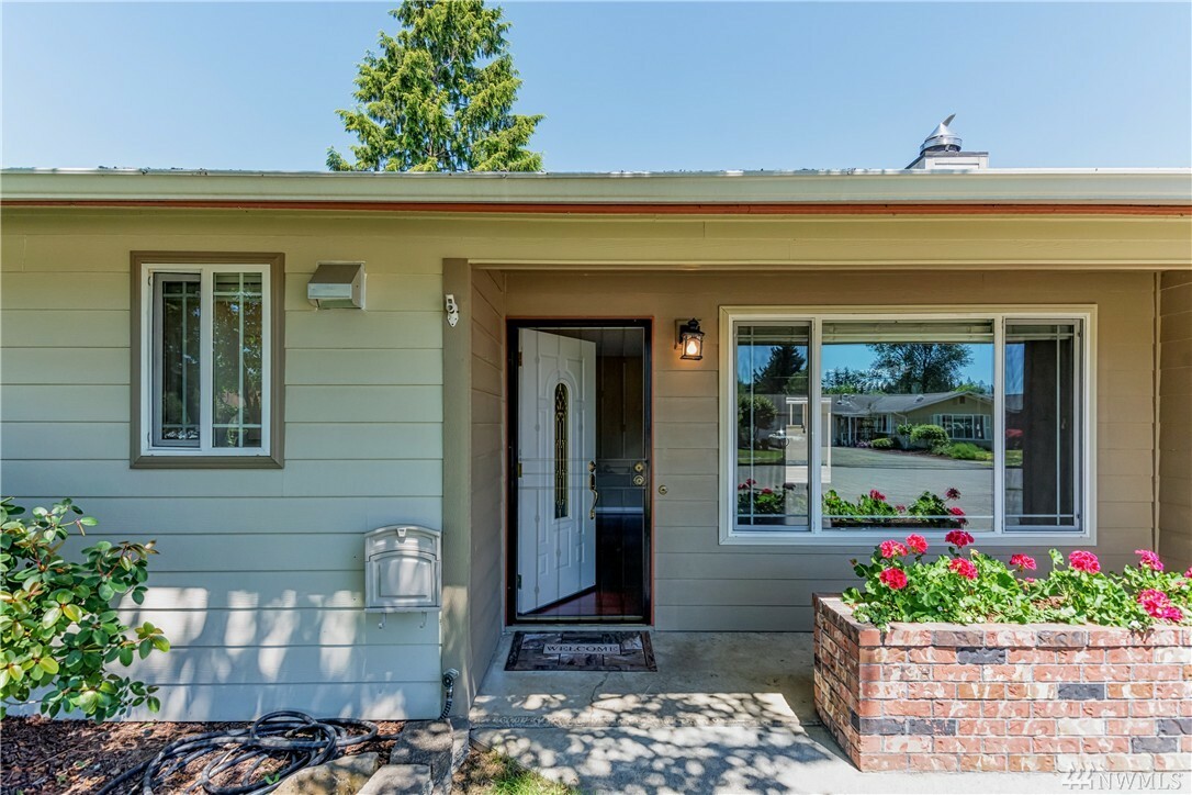 Property Photo:  3818 Cottonwood St  WA 98632 