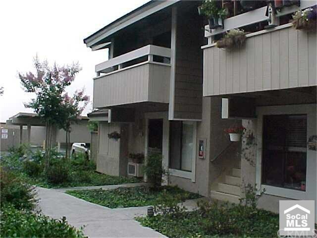 Property Photo:  60 Streamwood  CA 92620 