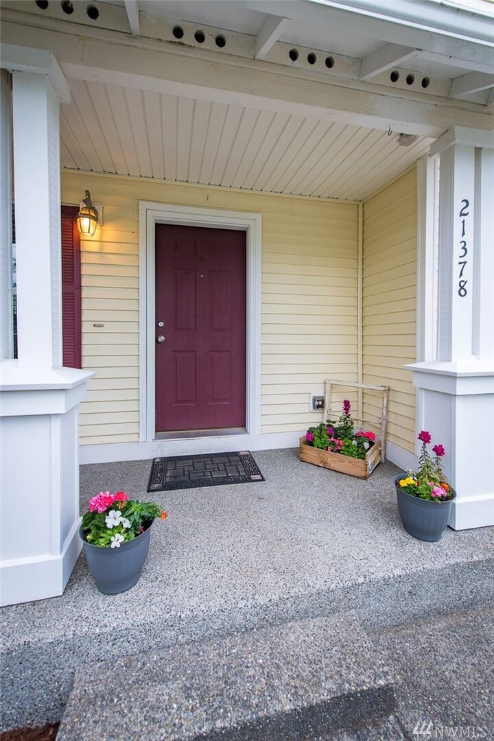 Property Photo:  21378 SE 297th St  WA 98042 