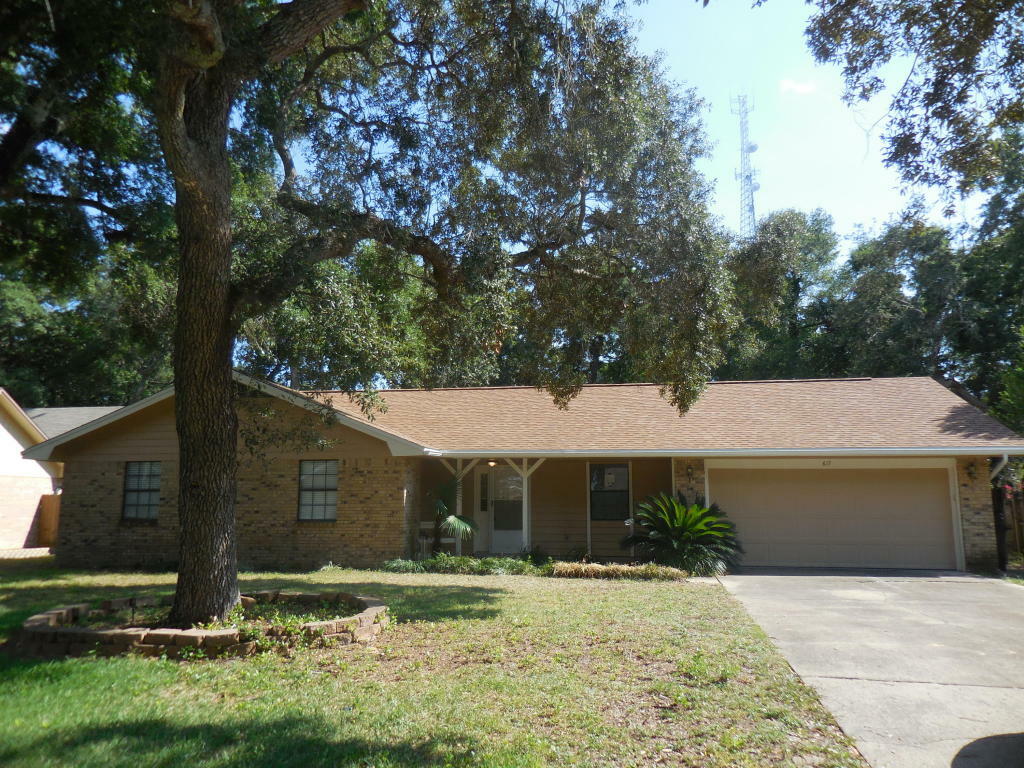 Property Photo:  617 Sailboat Drive  FL 32578 