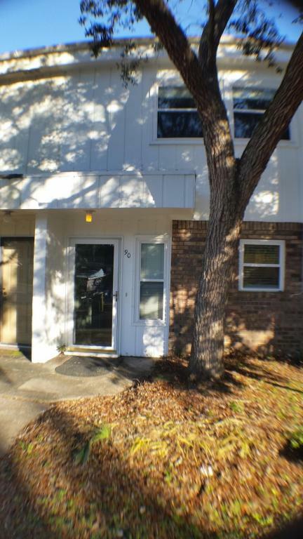 Property Photo:  40 11th Street K-90  FL 32579 