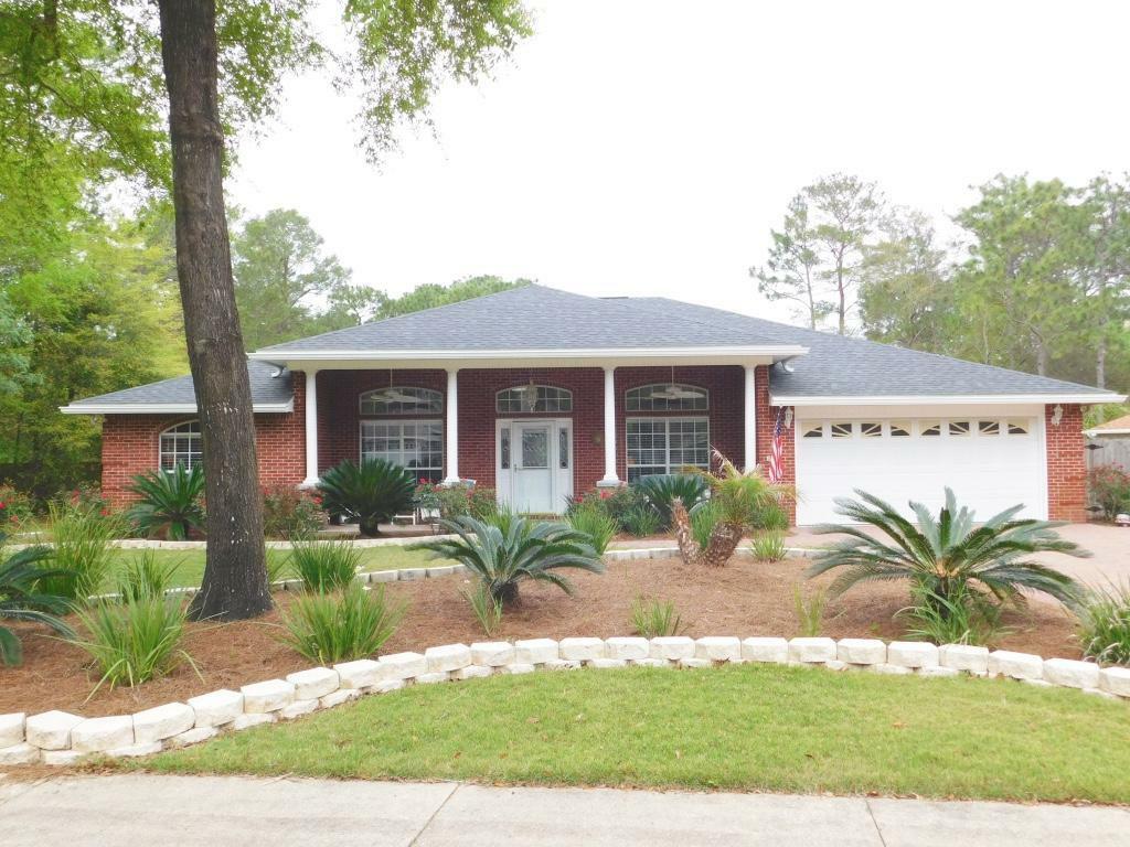 Property Photo:  500 Wexford Drive  FL 32578 