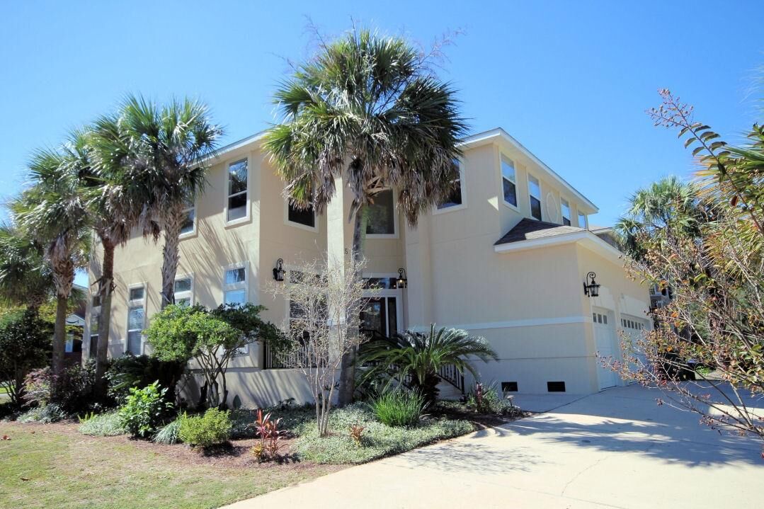 Property Photo:  534 Parish Boulevard  FL 32569 