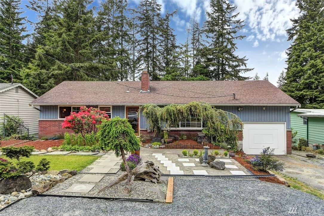 Property Photo:  19206 74th Ave W  WA 98036 