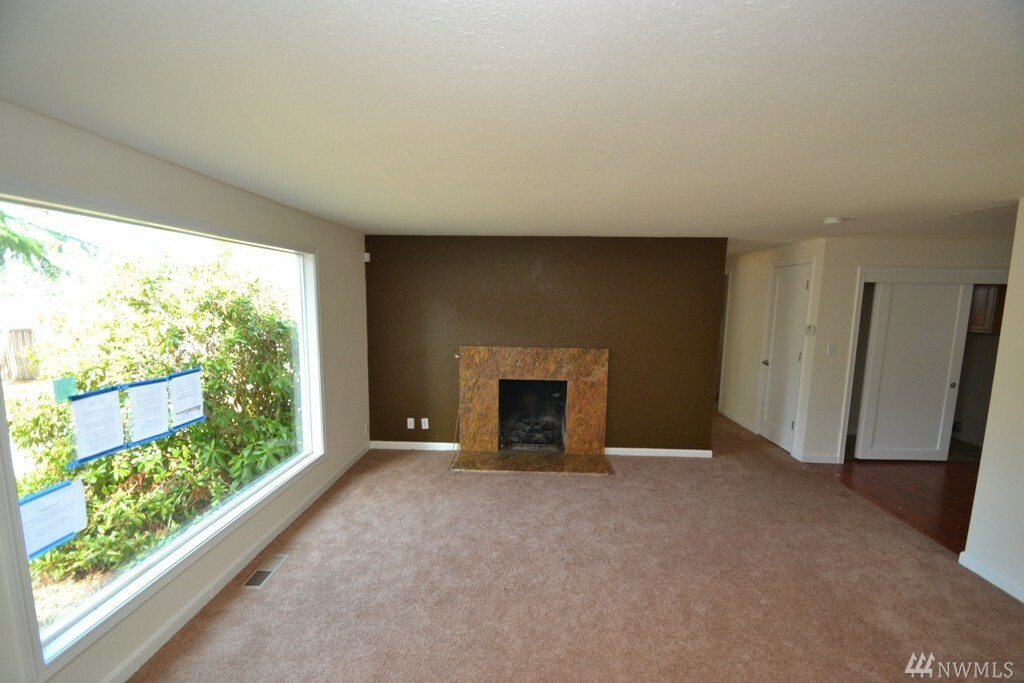 Property Photo:  22103 90th Ave W  WA 98026 