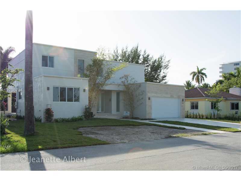 Property Photo:  7800 Center Bay Dr  FL 33141 